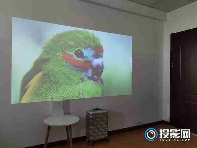没有幕布-投影解决方案揭秘